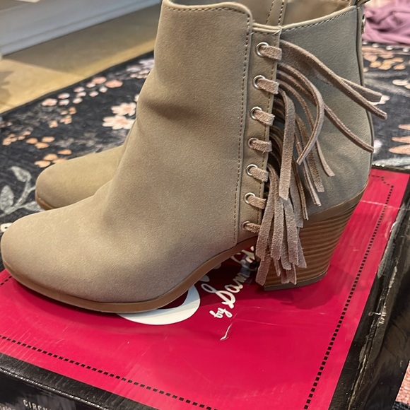 Circus by sam edelman booties - Picture 3 of 7